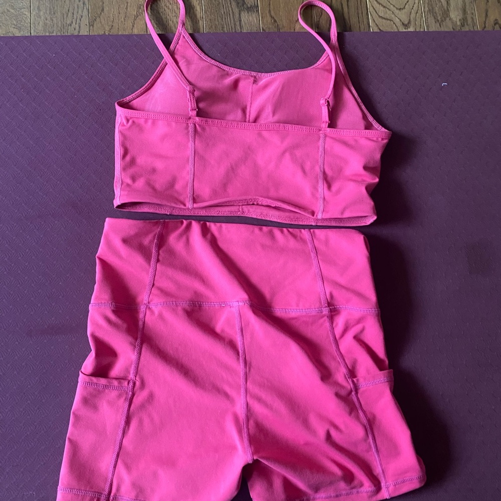 Ufc gym dragonfruit Pink Women's Athletic Shorts